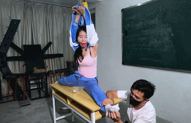 1GIF.gif